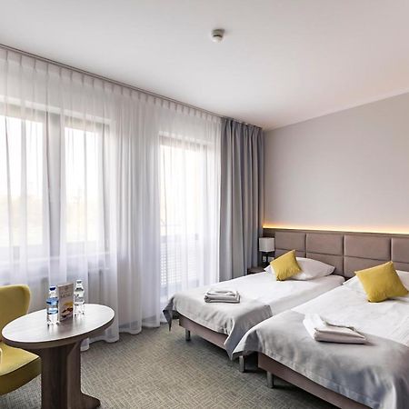 Meet Poznań Hotel Buitenkant foto