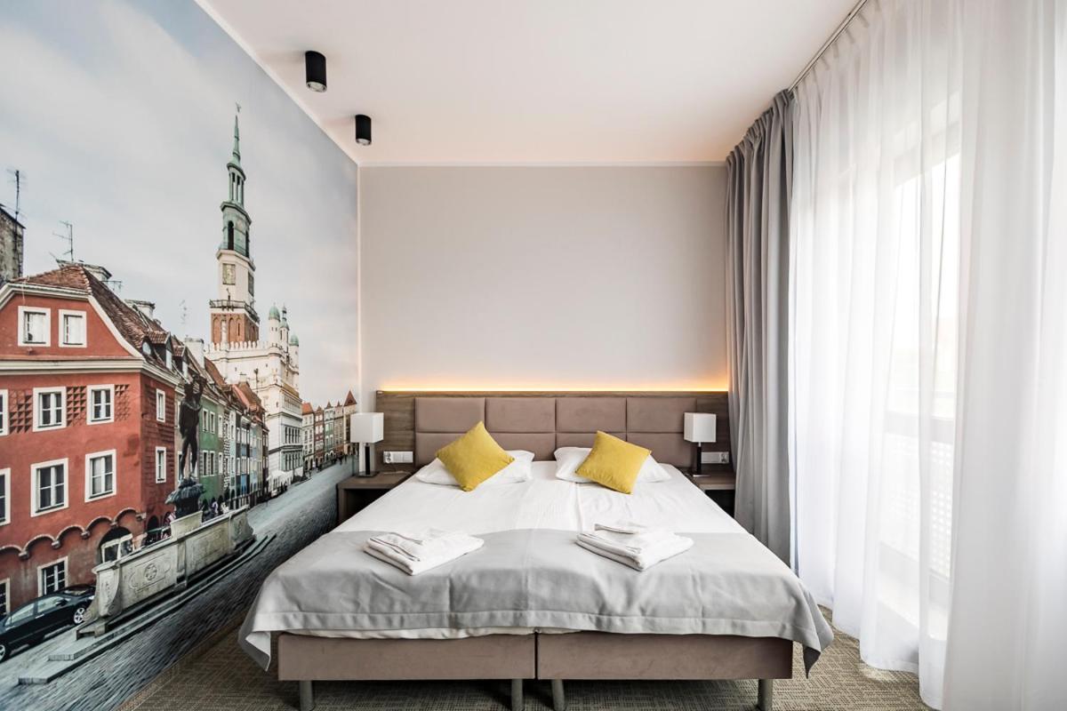 Meet Poznań Hotel Buitenkant foto