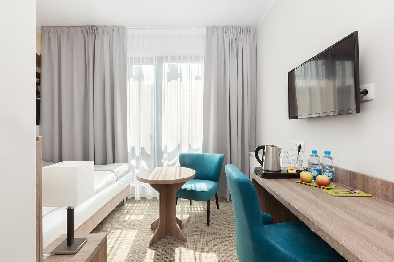 Meet Poznań Hotel Buitenkant foto