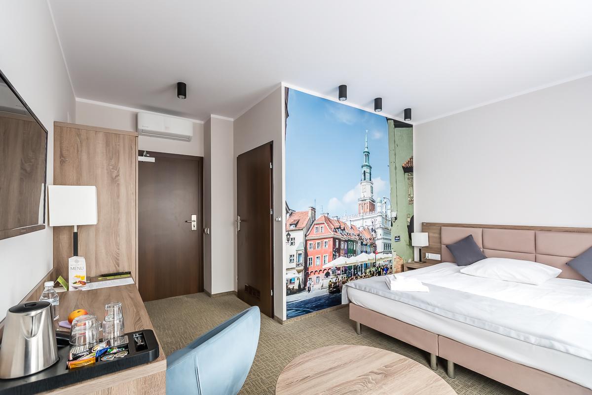 Meet Poznań Hotel Buitenkant foto