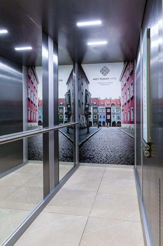 Meet Poznań Hotel Buitenkant foto